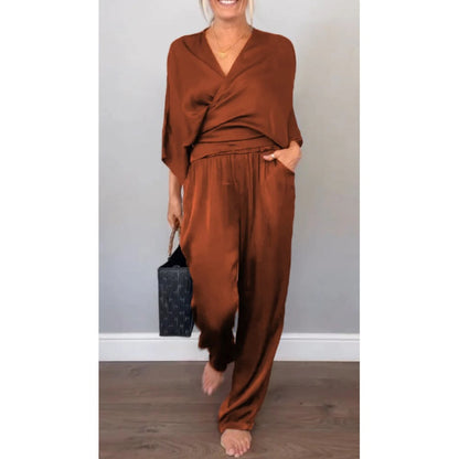 Julia™ - Elegant Topp och Byxset med V-Hals