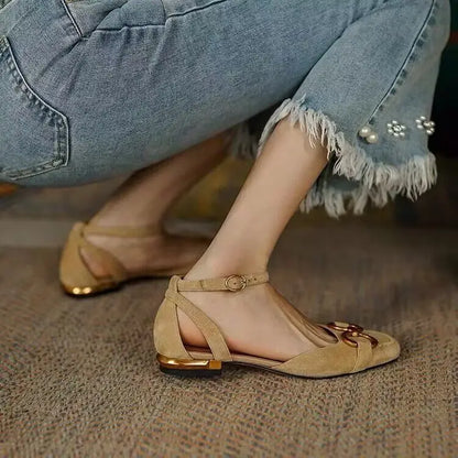 Mathilda | Stängda Sandaler med Spänne