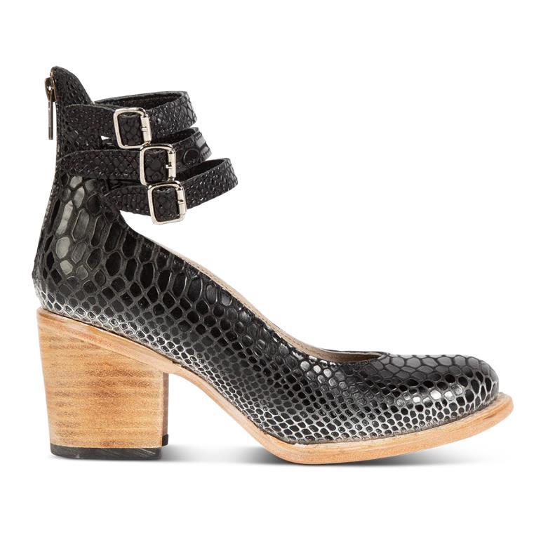 Vanessa | Vintagepumps