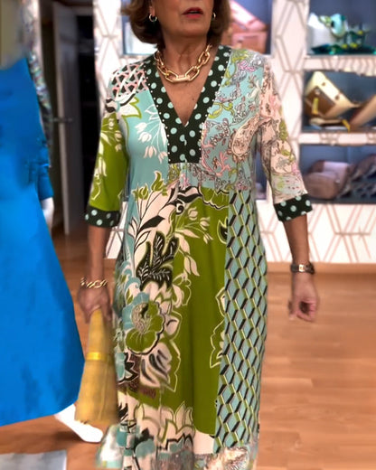 Christina™ – Klänning med Vintage-tryck och Slits